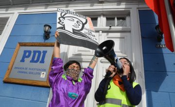Hostigadas por pedir justicia para Nicole Saavedra
