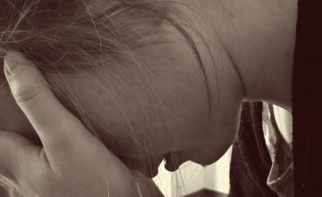 ¿Alguien quiere pensar en nosotras? La pandemia, el encierro y el peso del patriarcado sobre las mujeres